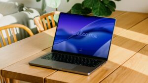 كيفية تثبيت macOS Tahoe 26 على قسم مختلف من جهاز Mac الخاص بك